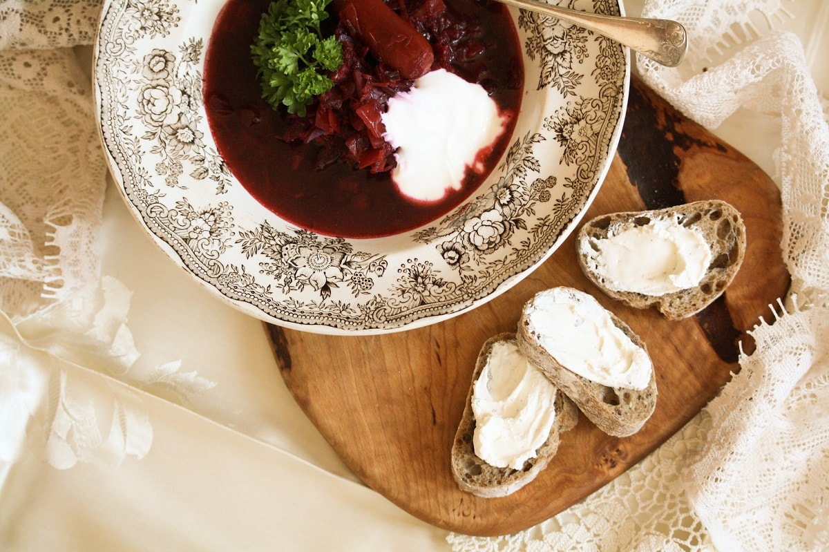Borscht – en matig rödbetssoppa från Ukraina